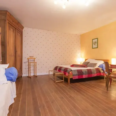 Couette-café Topaze Chez Le Vigneron 3*