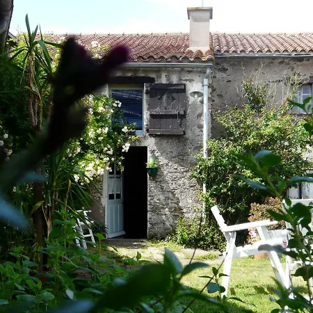 Bed & Breakfast Topaze Sejour Chez Le Vigneron 3*